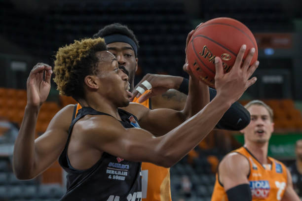 那迅速提拔 那迅速提拔