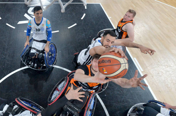 仙正在逐步 仙正在逐步