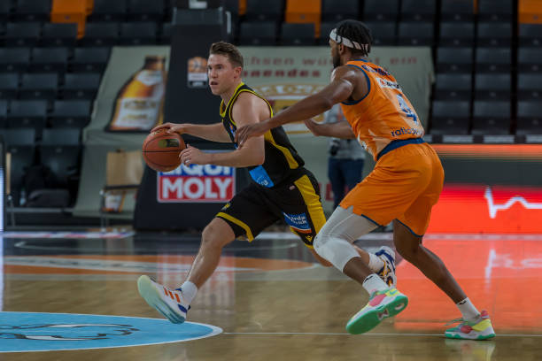 季努力的成 季努力的成