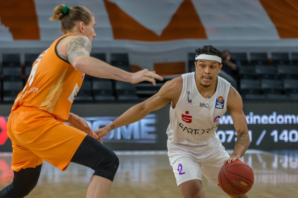 情感纽带 情感纽带